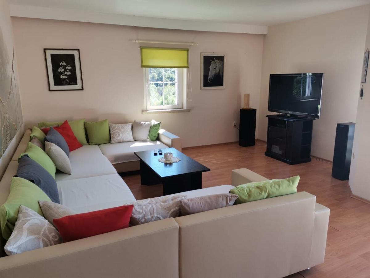 Apartment Tempera Povlja  Esterno foto